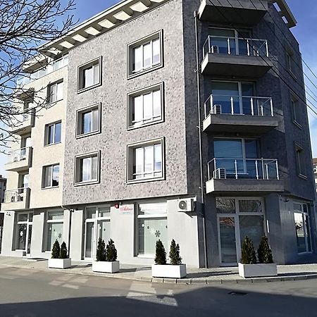 Апарт отель Astoria Хисаря Экстерьер фото